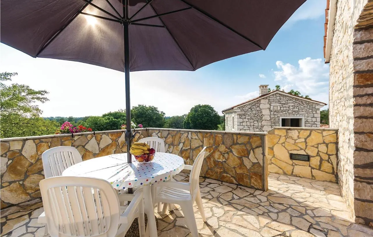 Nice Apartment In Orbanici With Wifi